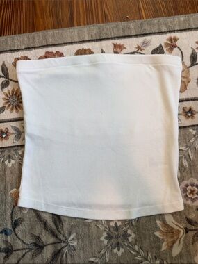 a new day White Ribbed Strapless Crop Top